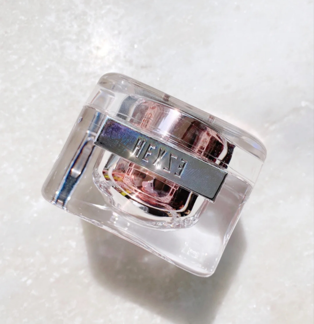 新手小白初学化妆伪素颜涂素颜霜,用最好的素颜霜做最美的素颜女神