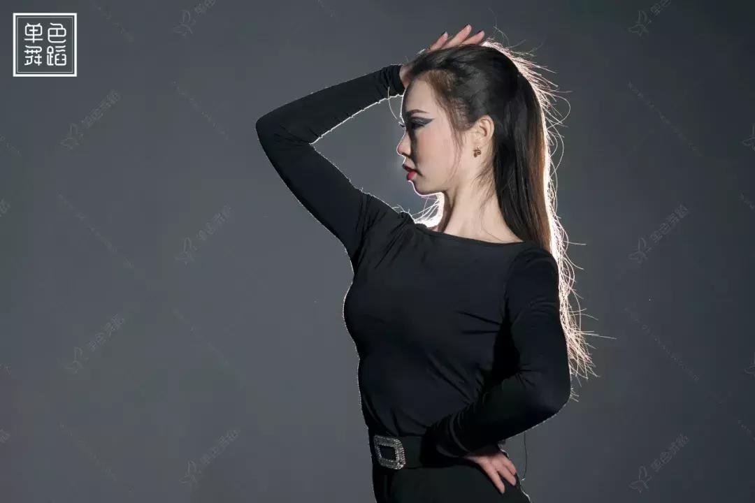 拉丁舞在套路上有什么禁忌,拉丁舞易错动作