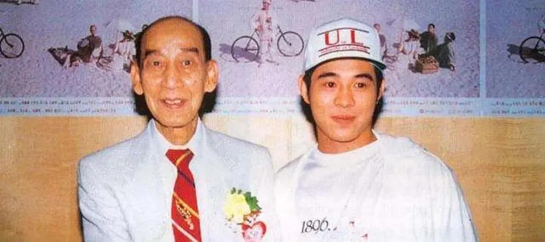 黄飞鸿和叶问谁的功夫更厉害,黄飞鸿和叶问差了多少年