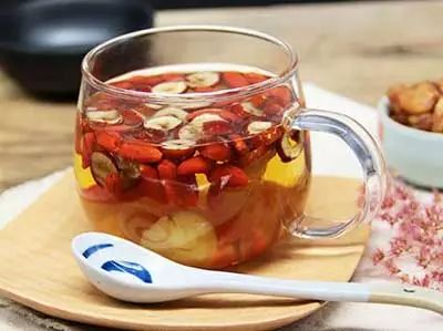 适合女性长期喝的花茶美容养颜,喝什么花茶可以有助于睡眠安神