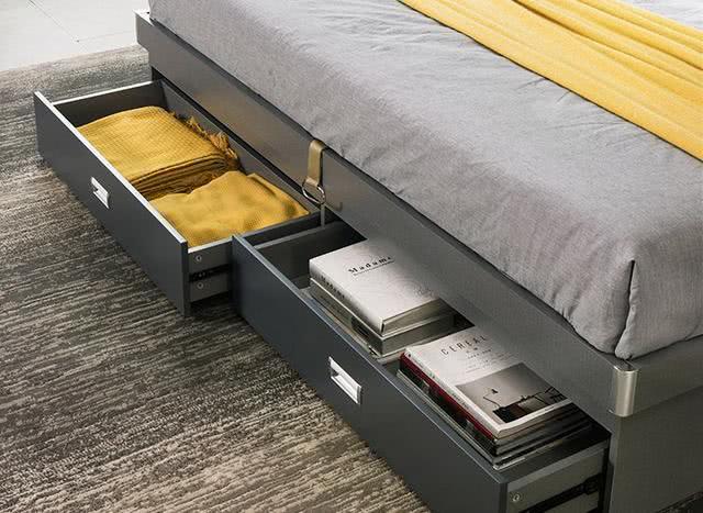 怎么把房间隔出一间衣帽间,主卧抬高衣帽间