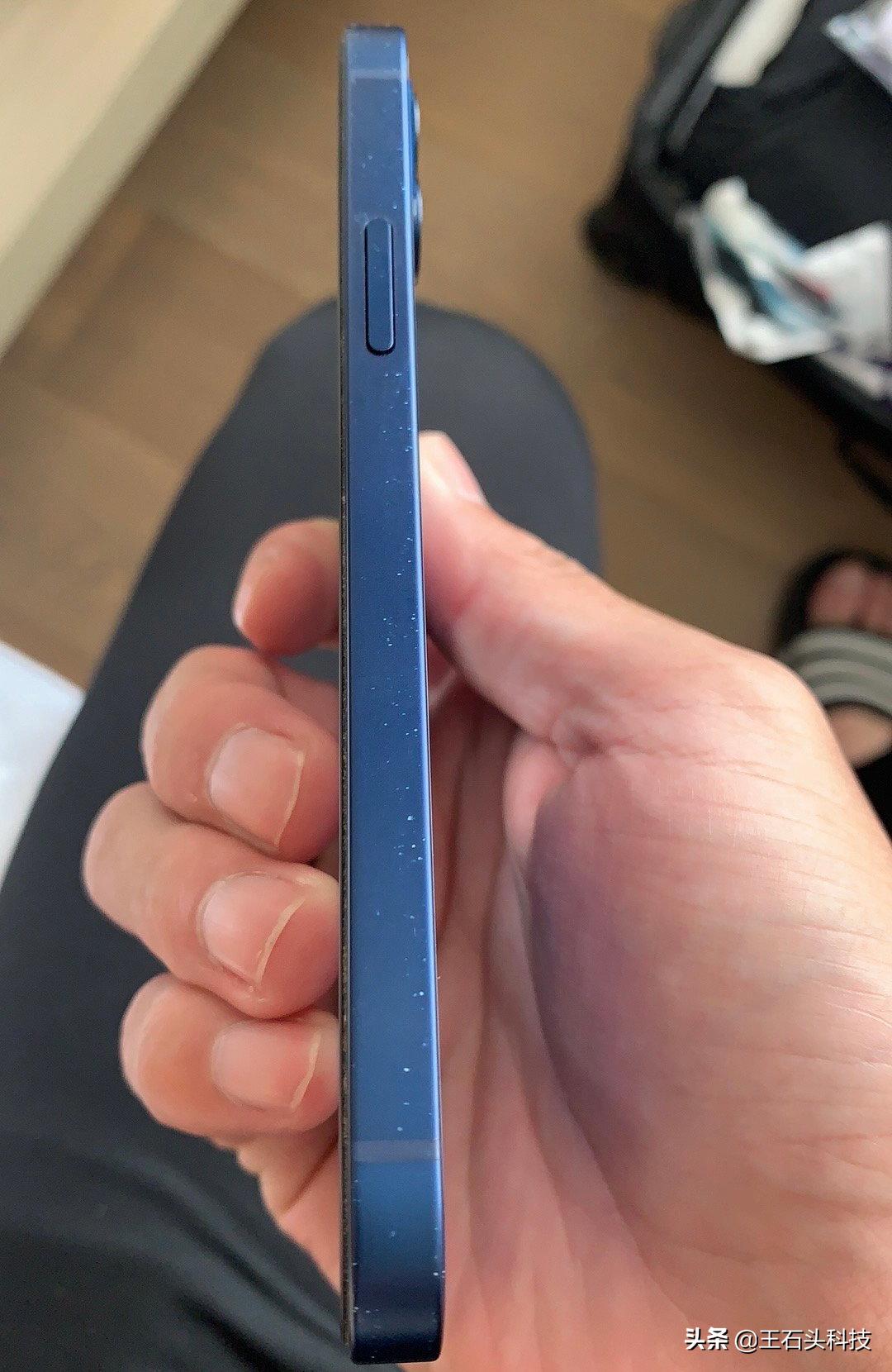 苹果12听筒无声召回现场维修,苹果官方回应苹果13听筒故障