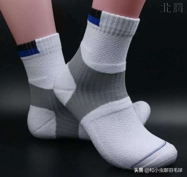 羽毛球袜子品牌排行榜,羽毛球袜和普通袜子的区别