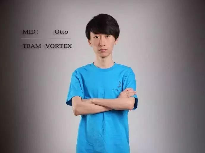 斗鱼稳健棍视频,各大职业选手对稳健棍的评价