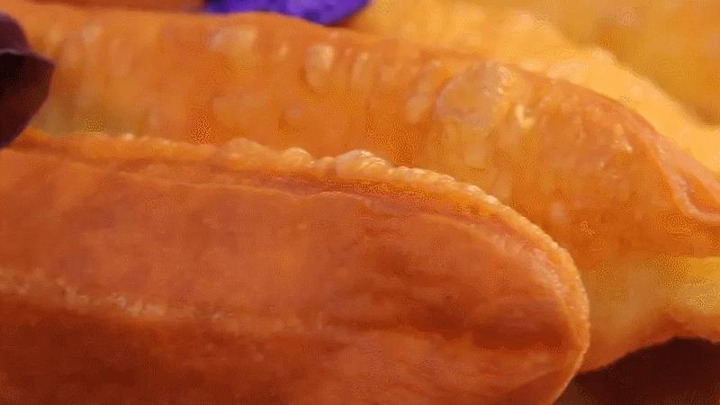 怎么在家炸油条才能不硬,当天快速炸油条最简单方法