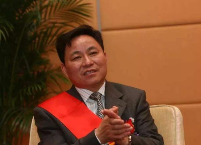 银亿股份资不抵债,银亿股份2020年报