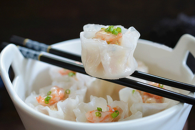 虾仁烧麦最正宗的做法,香菇胡萝卜虾仁糯米烧麦做法