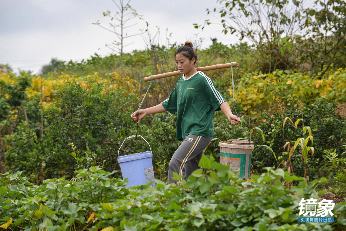 00后女保镖炼成记,中国女保镖炼成记