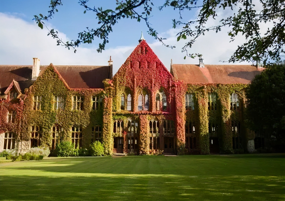 真正的名媛是怎样的,英国顶级女校排行榜