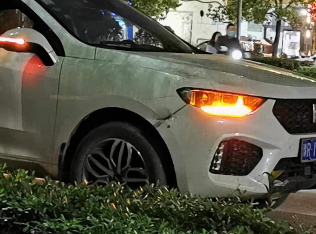 车辆发生刮蹭怎么修复,车辆轻微刮蹭对车行驶有影响吗