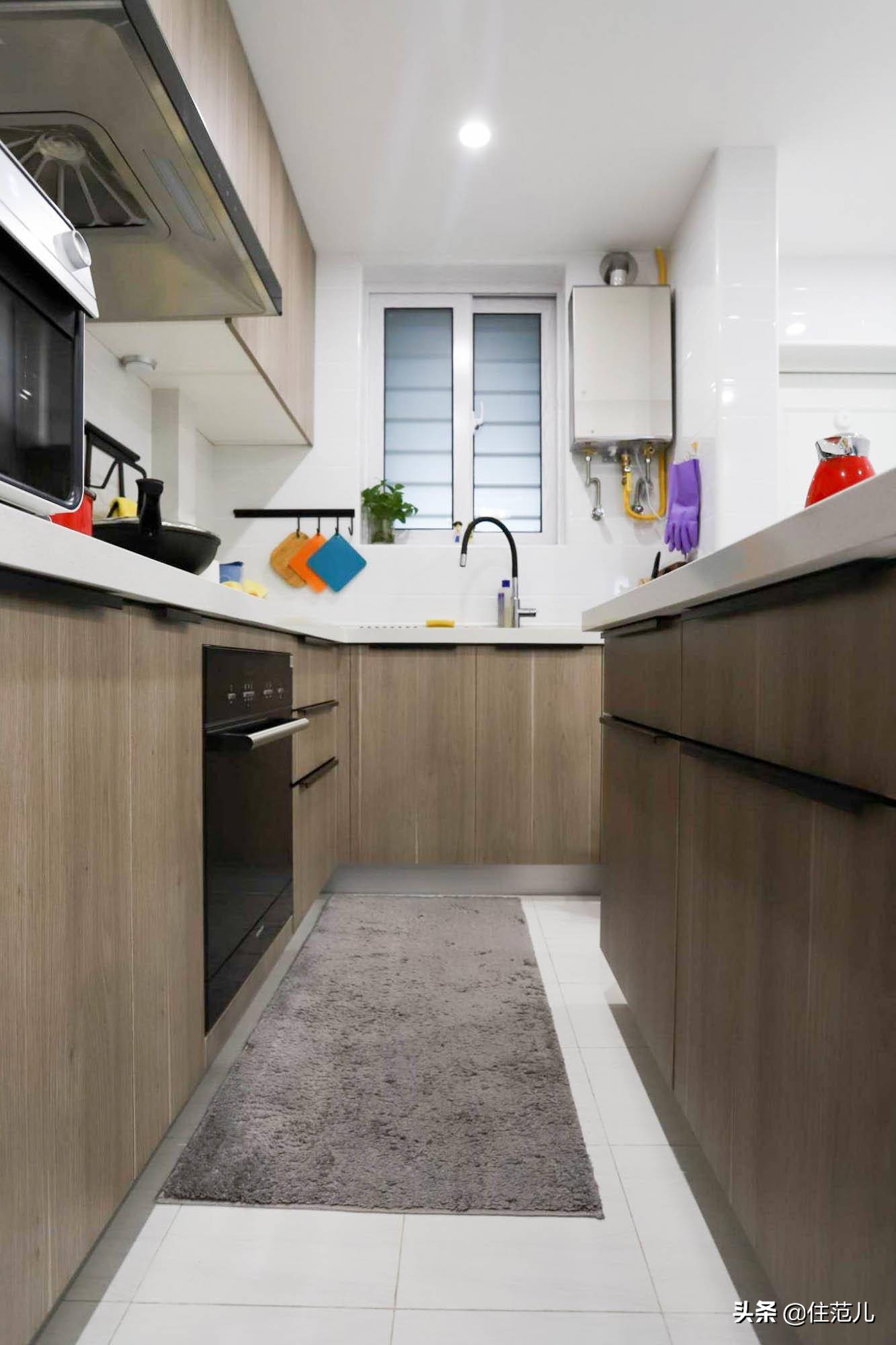 58㎡两室一厅，小户型也能拥有中岛厨房，父母硬核装修胜过年轻人