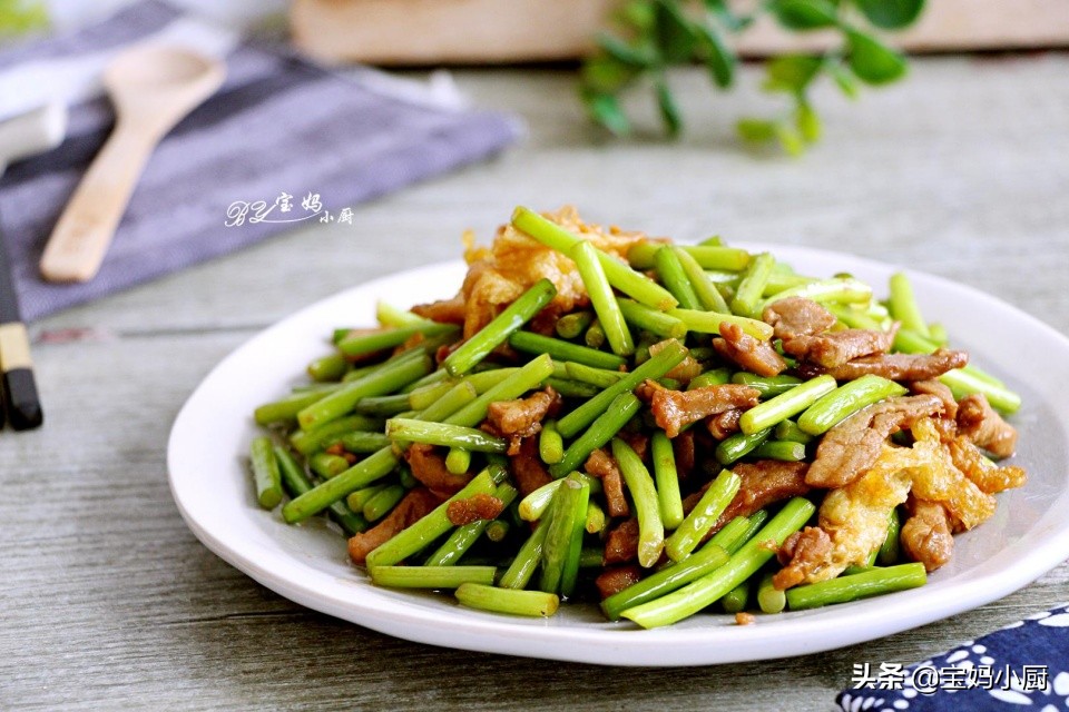 最简单的快手家常菜的做法,10道快手家常菜做法视频