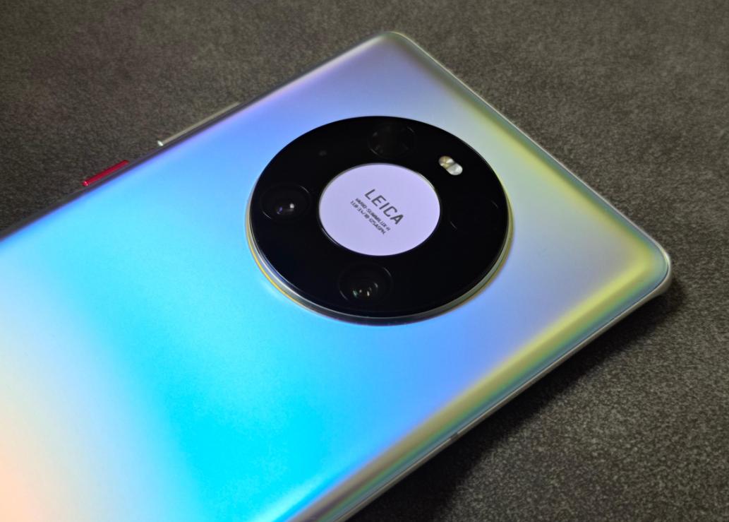 mate40黑色和银色的区别在哪里,mate40秘银颜色