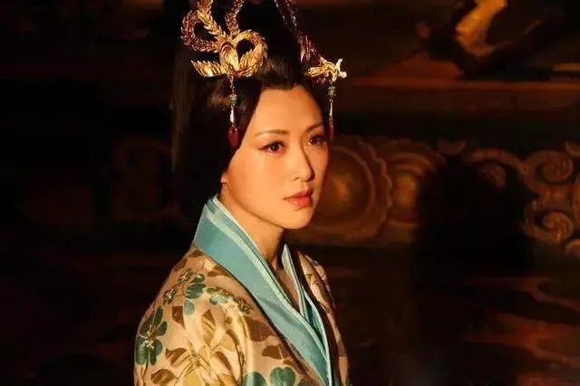 金屋藏娇说的是哪位皇帝,金屋藏娇这个故事和哪个皇帝有关