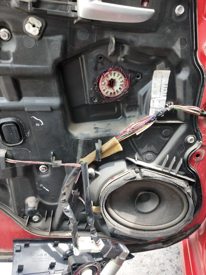 马自达cx4遥控器可以开锁不能上锁,05款马自达6自动落锁功能如何开启