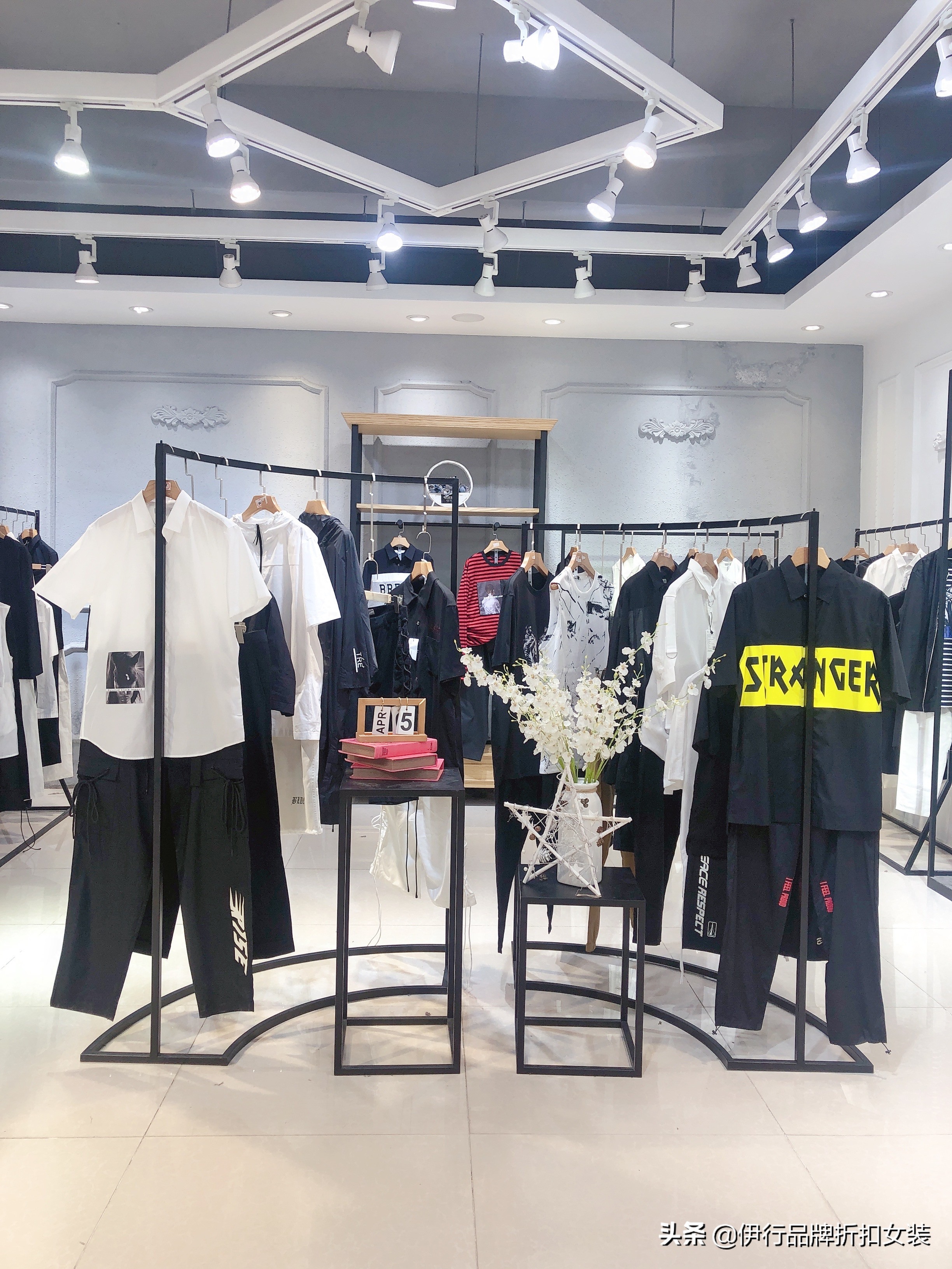 广州牛庆丰牛仔裤批发市场拿货,广州批发市场大全及进货技巧