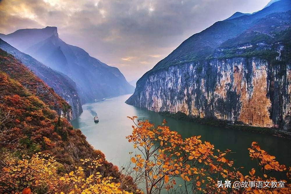 八年级上册语文朝代作者整顿,八年级上语文部编版古文默写