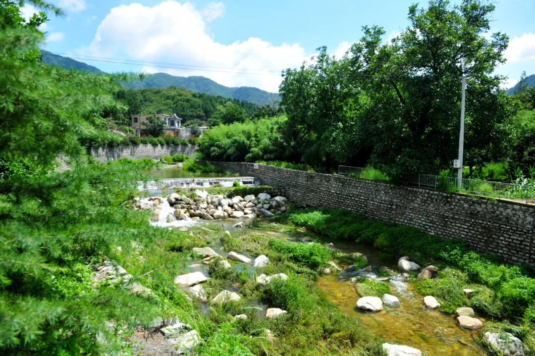 济南好看的景点打卡,济南好吃网红打卡地景点