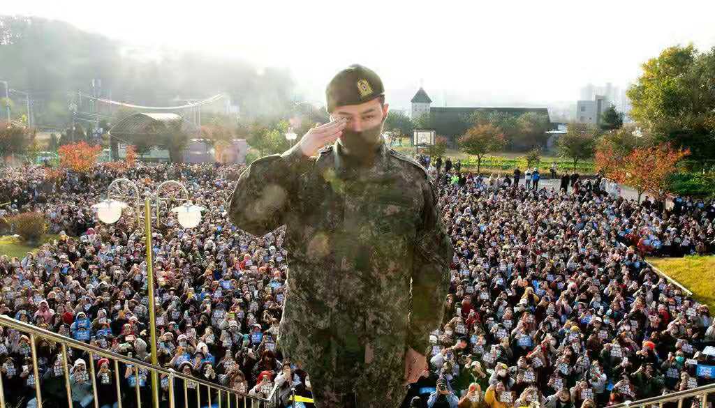 权志龙退伍后集会,权志龙服役回来的生活状况