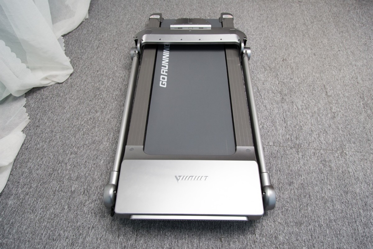 宅家跑步拒绝秋膘，光荣亲选磁悬浮减震跑步机深度体验