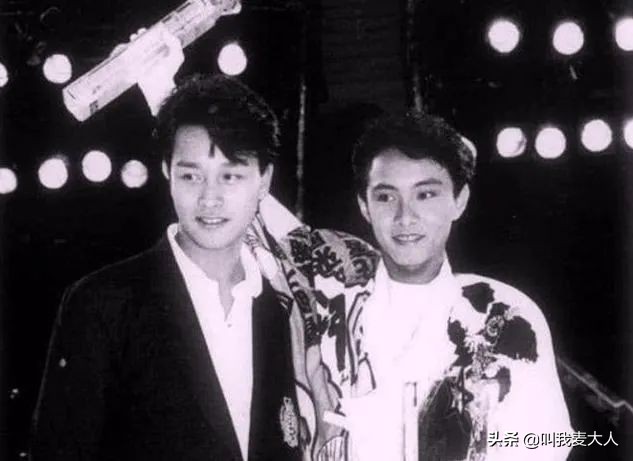 张卫健为什么选择丁克,52岁张卫健和43岁妻子近照