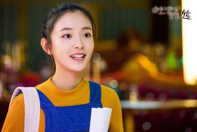 剧情狗血但过瘾，黑车大叔变身霸道总裁，孪生姐姐整容变身女神