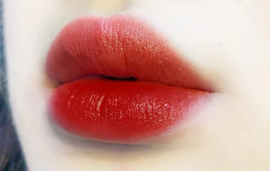 卡姿兰唇釉和完美日记唇釉哪个好,卡姿兰和完美日记哪个好一点