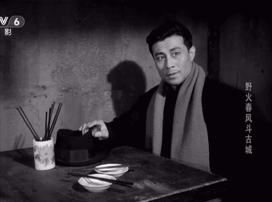 盘点影视剧中四种经典暗号，曹操一语催命，经典莫过《潜伏》