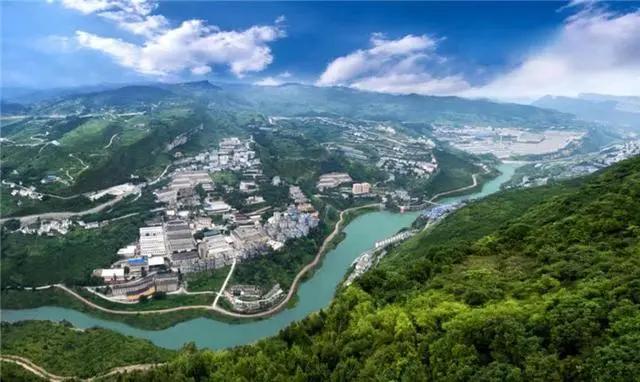 习酒今年破两百亿,习酒脱离茅台集团出的新品