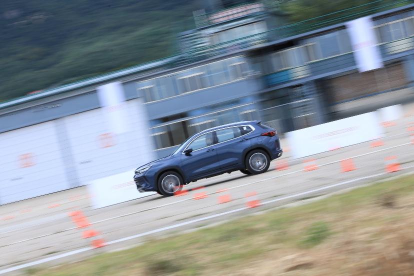 2021款星途lx1.5t乘风破浪版售价,长安cs75plus和星途lx乘风破浪