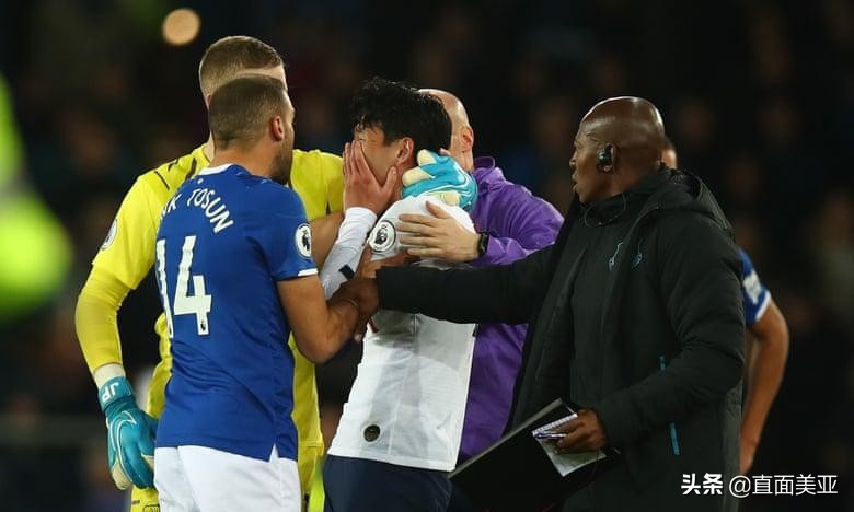 孙兴慜铲断对方腿崩溃回放,真正的亚洲一哥孙兴慜天才破门