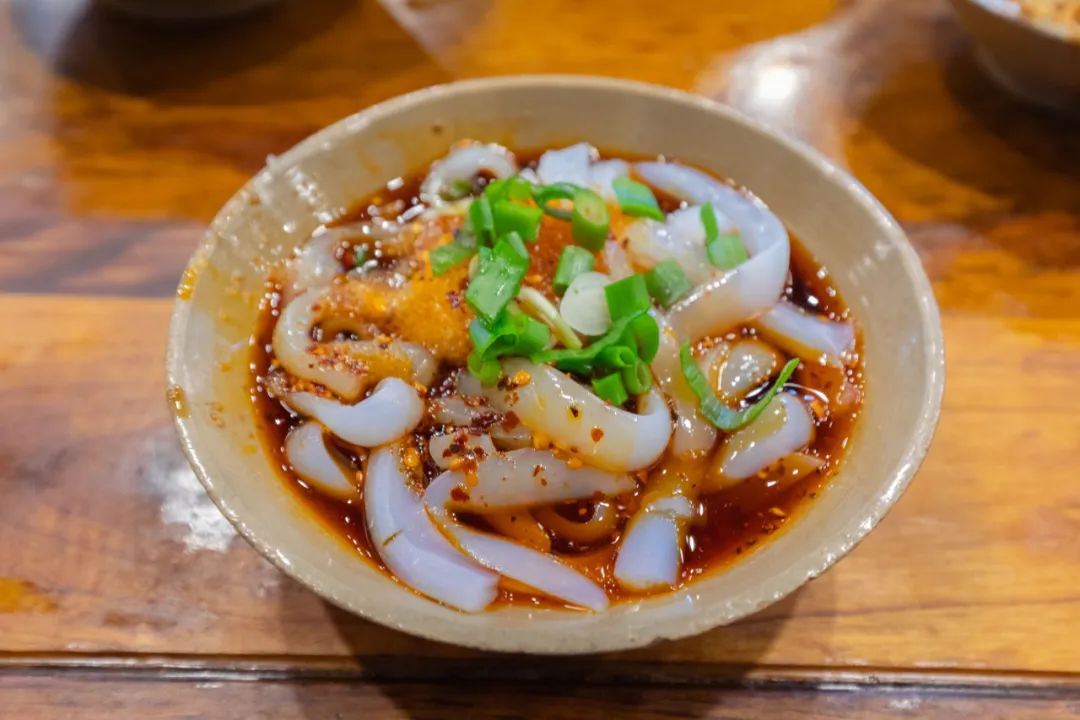 成都美食游最佳攻略,在成都不吃辣应该怎么享用美食