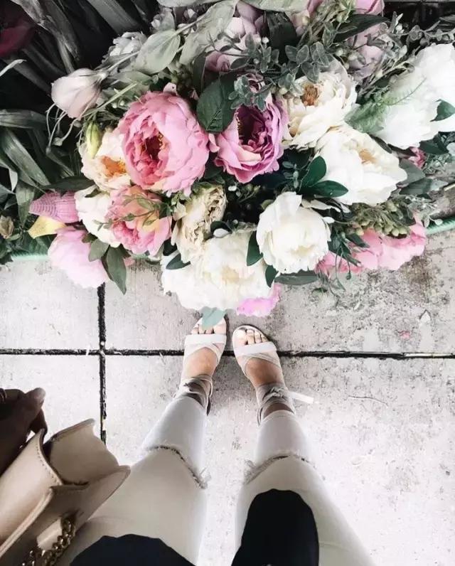 成都这边开一个花店能挣多少钱,京东花店一天能挣多少钱