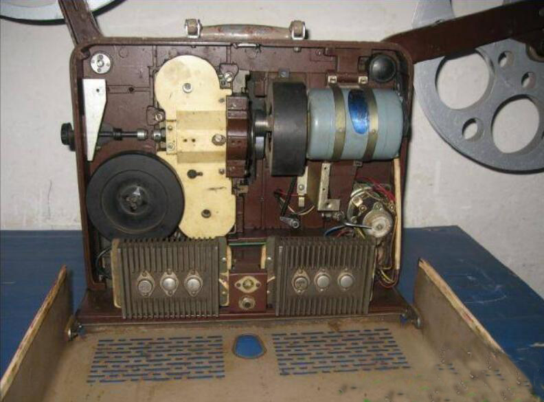 16mm长江胶片电影放映机,南京长江16毫米胶片电影放映机