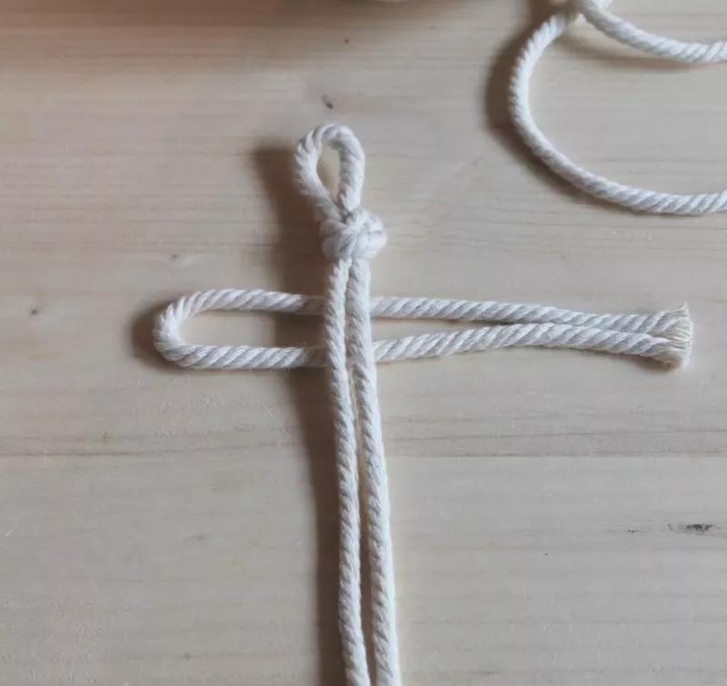 小饰品手绳编织教程,圣诞手绳编织教程简单易学