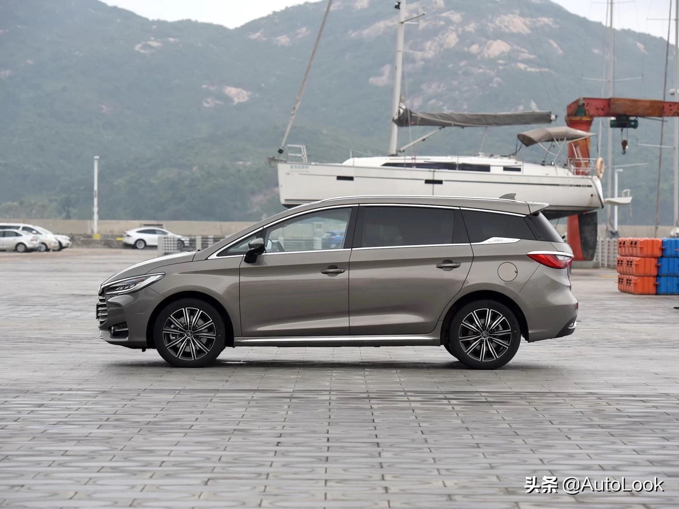 新上市的mpv推荐10到15万,潮流新选择四款入门级家用mpv推荐