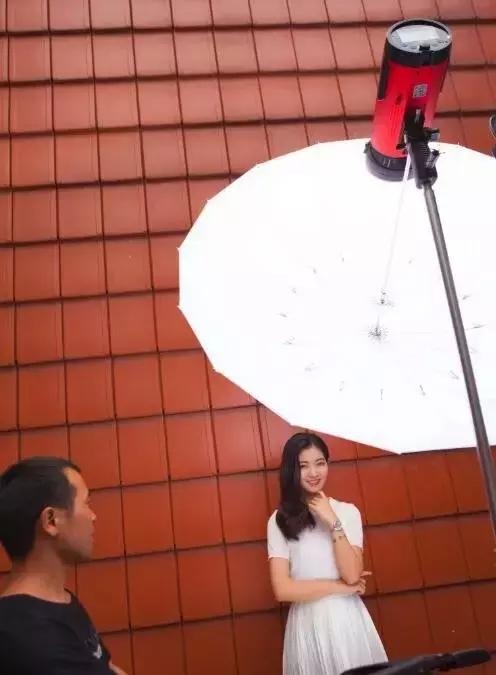 外闪和原厂有什么区别,外闪有必要买吗