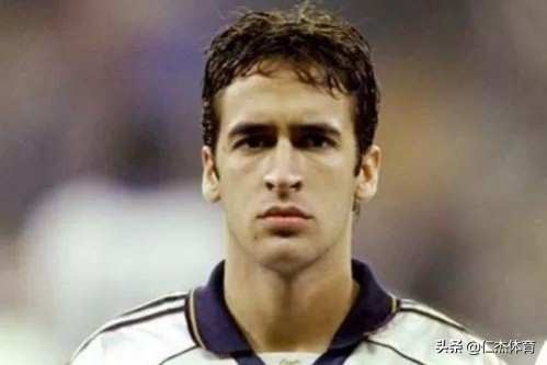 西班牙足球十大球星图片,西班牙足球10大球星