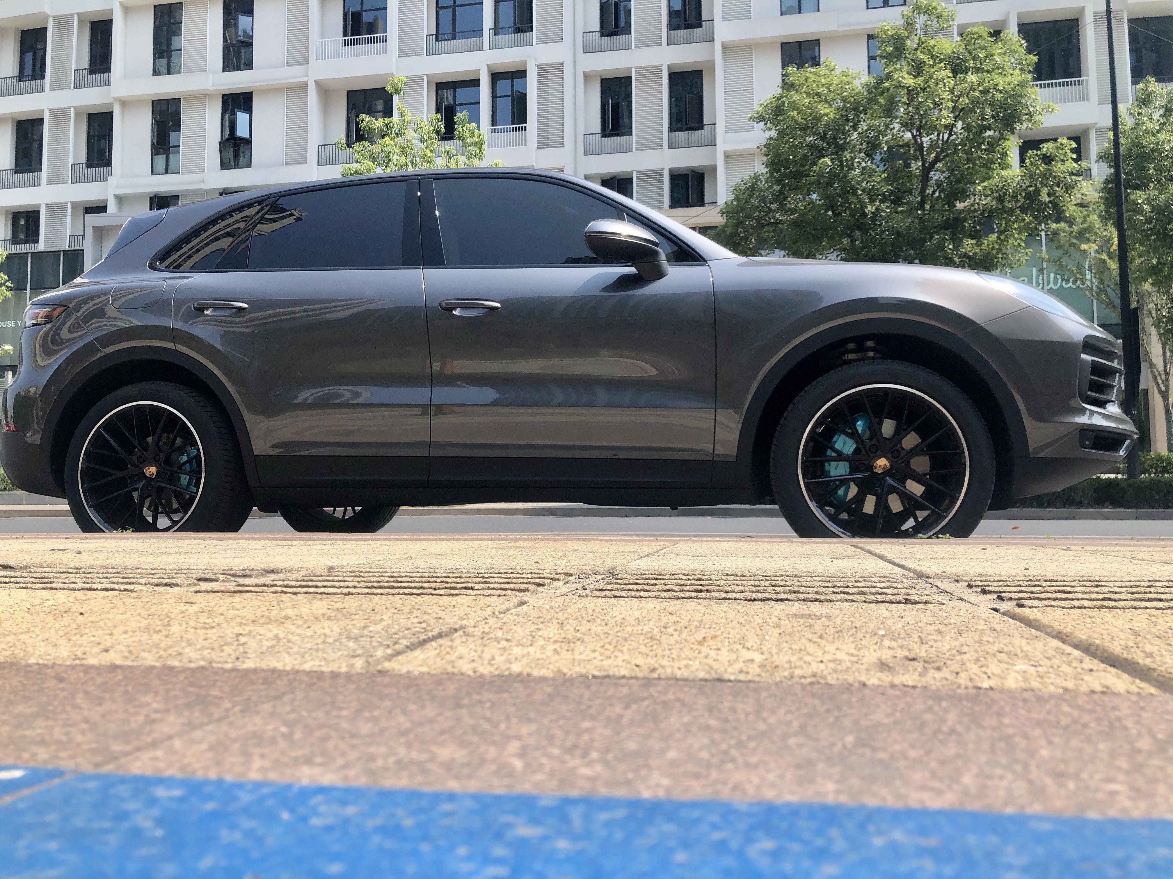 保时捷卡宴轮胎轮毂升级,保时捷卡宴改装迈斯盾轮毂