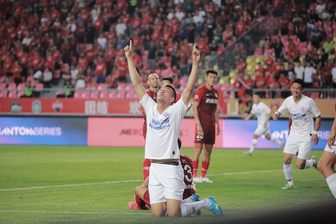 足球留洋英超失败,足球留洋要花多少钱