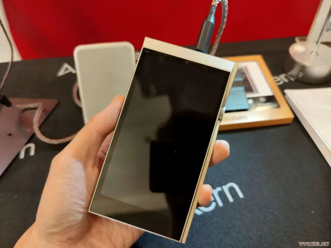 展商如何布展，才能让展位人气显得特别旺？成都国际耳机展大报道