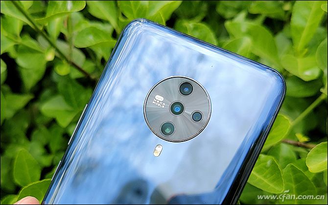 vivos6手机值得入手吗,vivos6靓丽外观年轻人5g手机