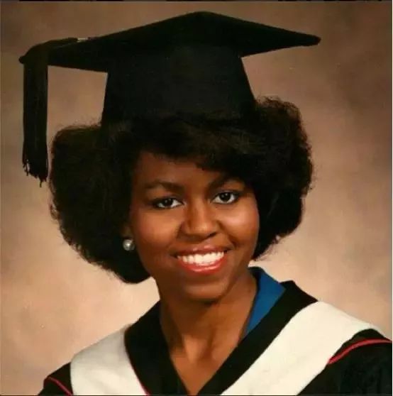 奥巴马狂怼特朗普,特朗普发文回击奥巴马