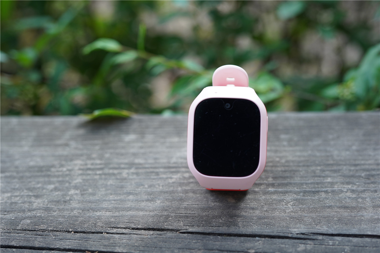 米兔儿童电话手表5c定位要流量,米兔儿童电话手表5c的隐藏功能