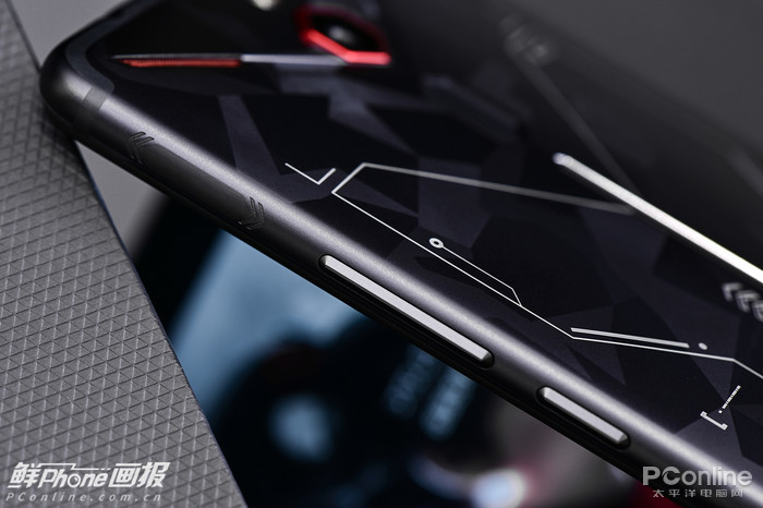 红魔mars手机游戏测评,红魔电竞手机mars多少钱