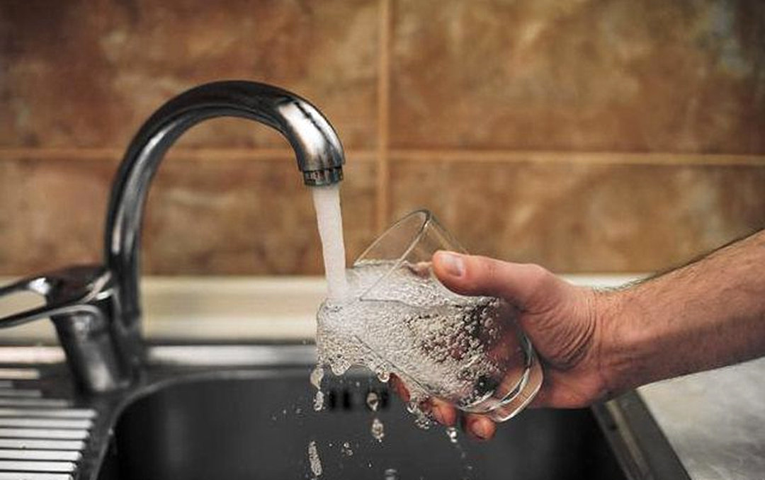 吃油条真的会变笨吗,吃油条会抑制大脑发育吗