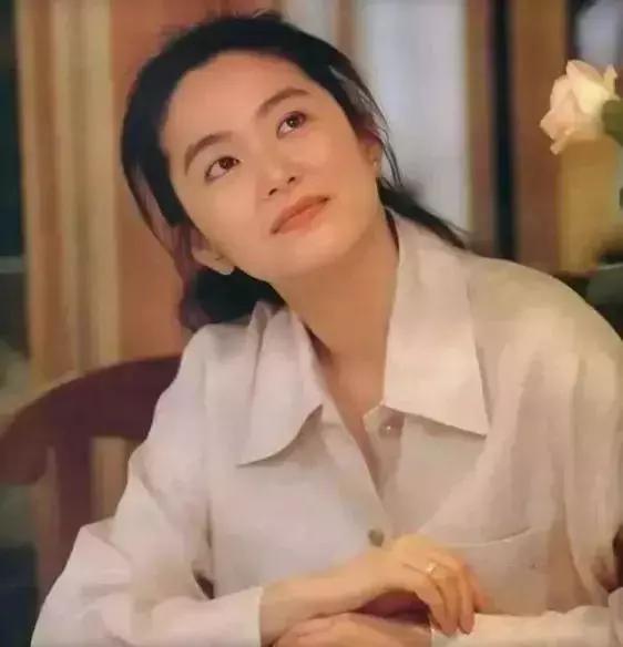 90年代香港复古怀旧妆容,90年代香港风妆