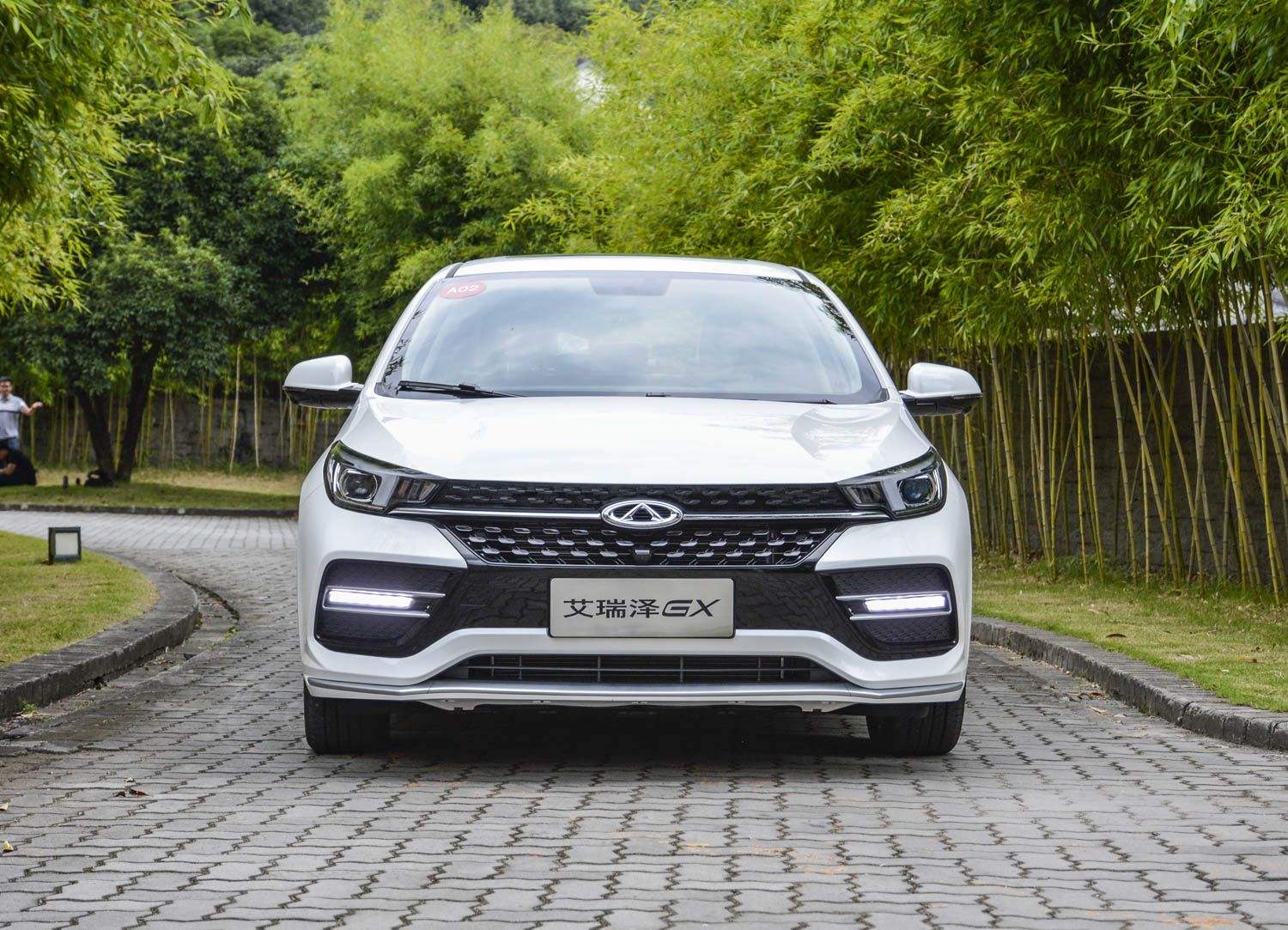 预算十万推荐几款省油的车,10万元预算买家用车推荐这几款