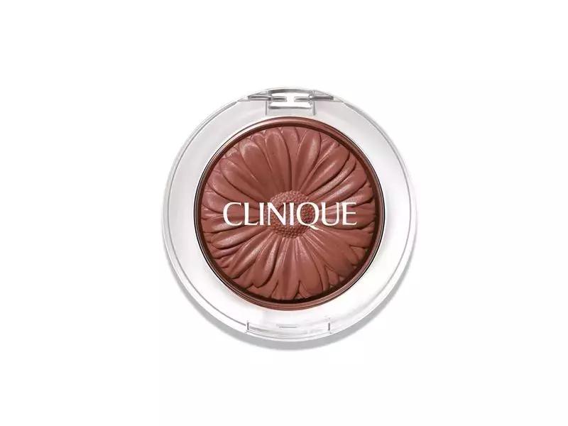 为什么长相一般桃花运却不断,桃花运好的长相