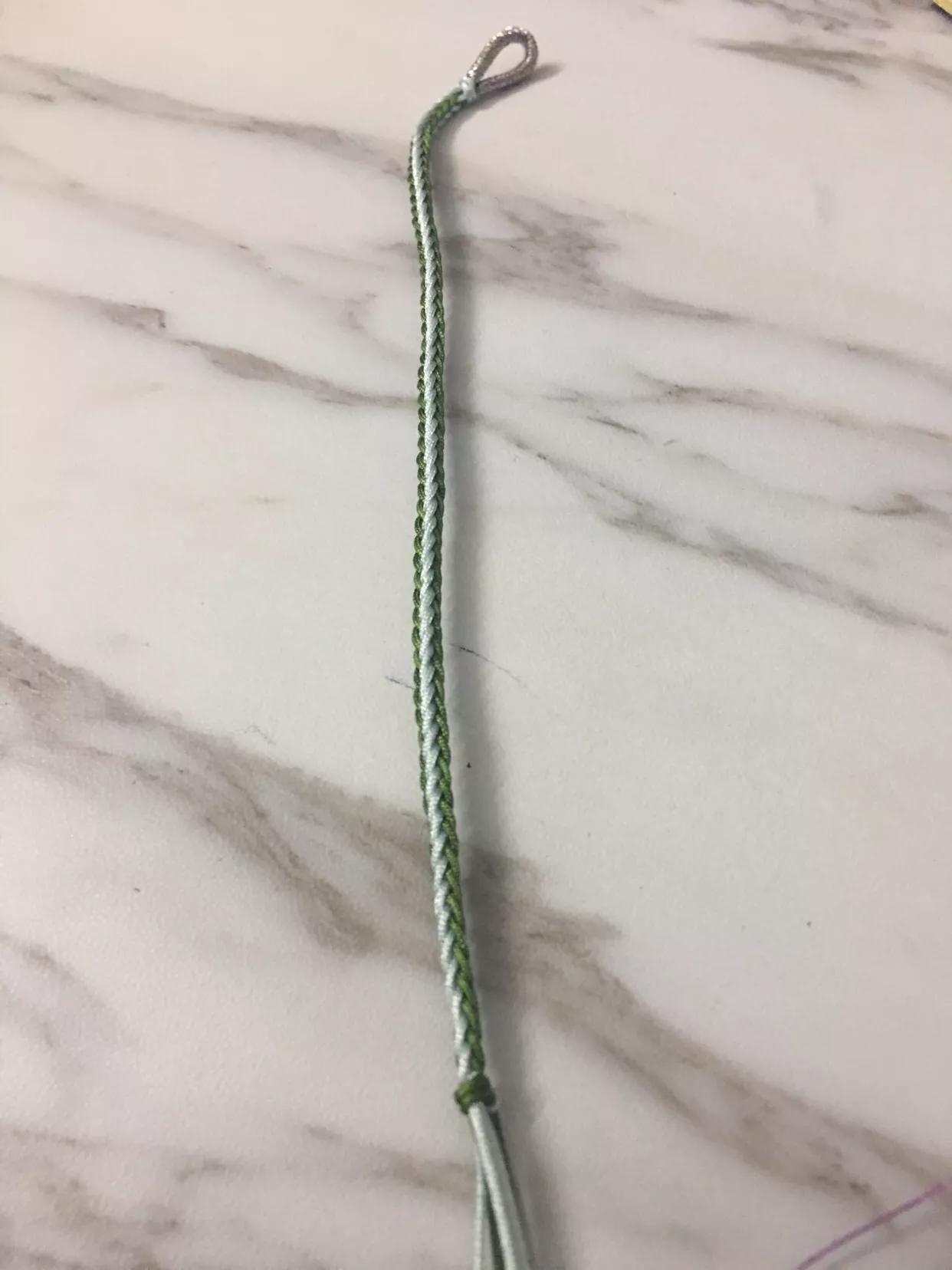 同心结八股辫教程,桃花八股辫项链绳的编法